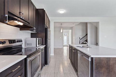 Photo 15 at 129 Umbra Place, Nepean (Half Moon Bay), Ottawa