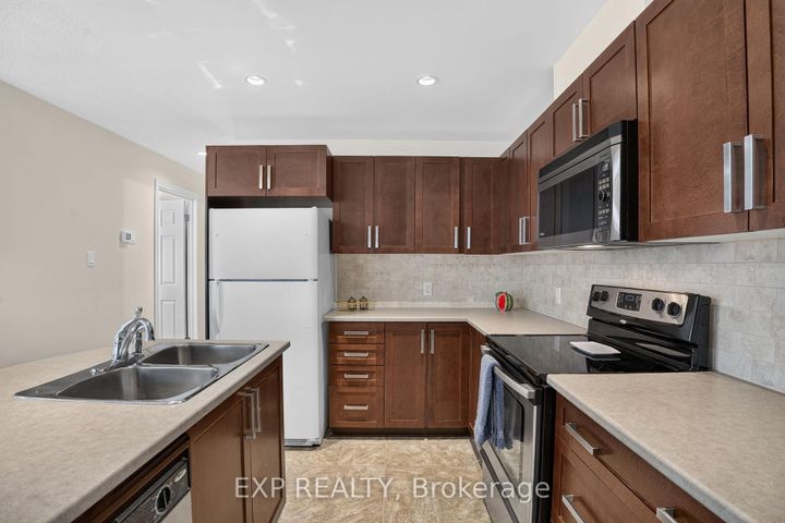 Photo 9 at 4 - 385 Paseo Private, Nepean (Centrepointe), Ottawa