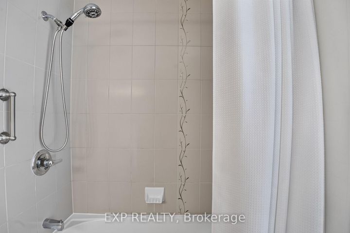 Photo 21 at 4 - 385 Paseo Private, Nepean (Centrepointe), Ottawa
