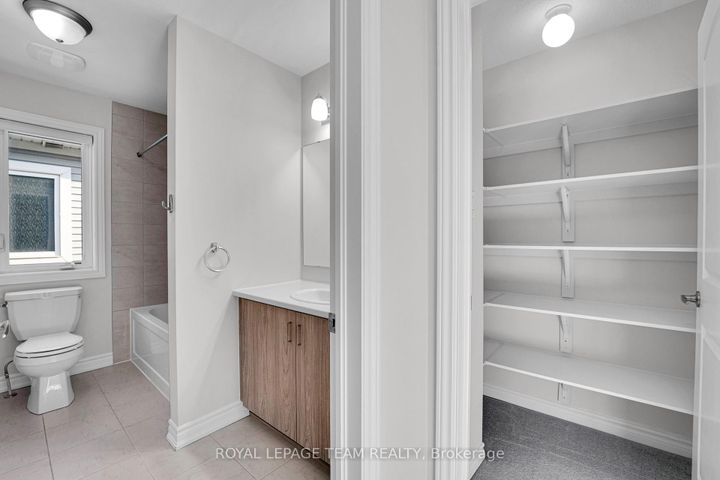 Photo 24 at 59 MOONBEAM Street, Nepean (Heritage Park), Ottawa