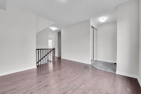 Photo 5 at 59 MOONBEAM Street, Nepean (Heritage Park), Ottawa