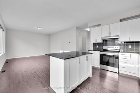 Photo 11 at 59 MOONBEAM Street, Nepean (Heritage Park), Ottawa