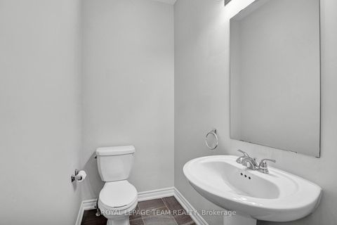 Photo 15 at 59 MOONBEAM Street, Nepean (Heritage Park), Ottawa