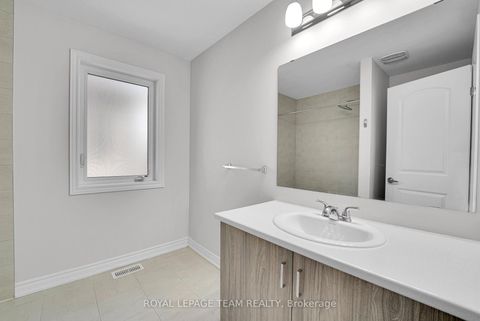 Photo 19 at 59 MOONBEAM Street, Nepean (Heritage Park), Ottawa