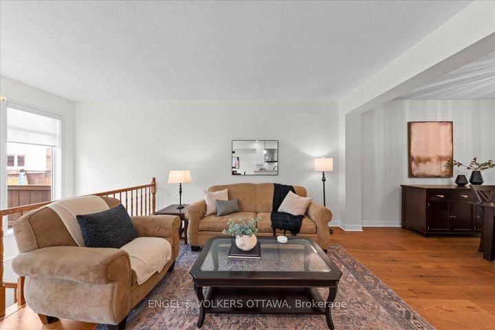 Photo 8 at 173 Hornchurch Lane, Nepean (Longfields), Ottawa