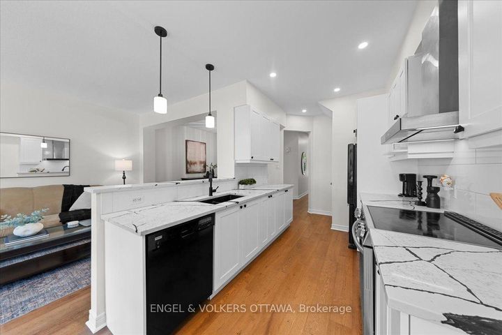 Photo 12 at 173 Hornchurch Lane, Nepean (Longfields), Ottawa