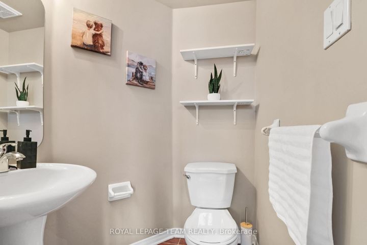 Photo 3 at 280 Keltie Private, Nepean (Longfields), Ottawa