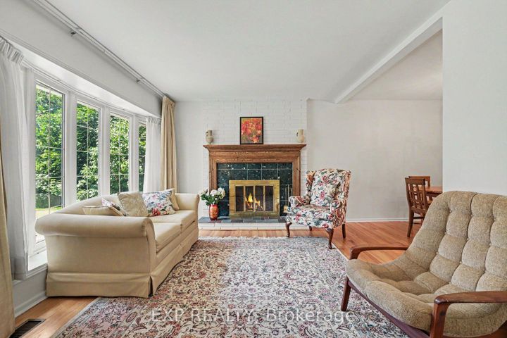 Photo 8 at 16 Elmsley Crescent, Nepean (Arbeatha Park), Ottawa