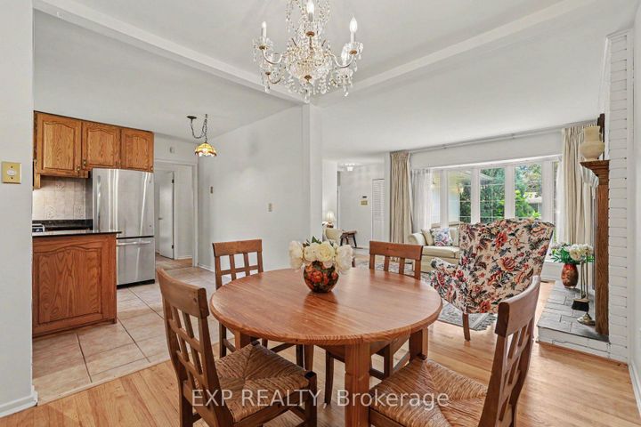 Photo 10 at 16 Elmsley Crescent, Nepean (Arbeatha Park), Ottawa