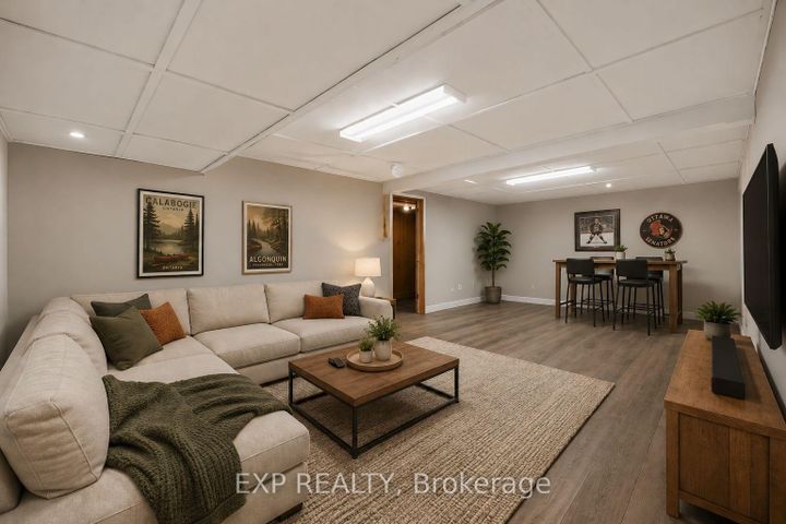 Photo 28 at 16 Elmsley Crescent, Nepean (Arbeatha Park), Ottawa