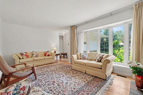 Photo 6 at 16 Elmsley Crescent, Nepean (Arbeatha Park), Ottawa