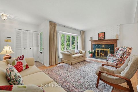 Photo 7 at 16 Elmsley Crescent, Nepean (Arbeatha Park), Ottawa