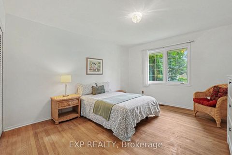 Photo 16 at 16 Elmsley Crescent, Nepean (Arbeatha Park), Ottawa