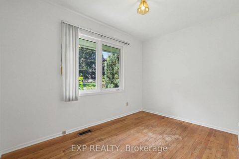 Photo 20 at 16 Elmsley Crescent, Nepean (Arbeatha Park), Ottawa