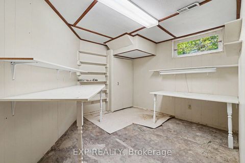 Photo 26 at 16 Elmsley Crescent, Nepean (Arbeatha Park), Ottawa