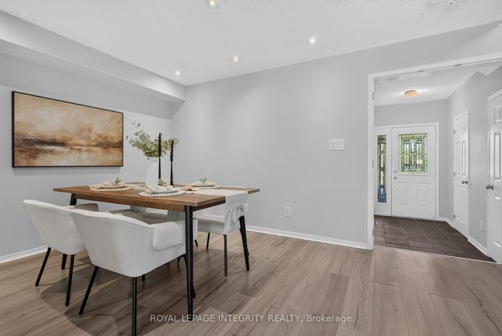 Photo 2 at 640 Kilbirnie Drive, Nepean (Stonebridge), Ottawa