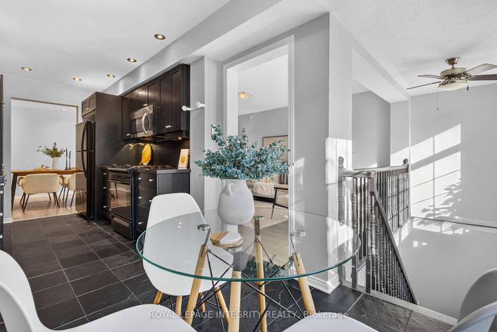 Photo 9 at 640 Kilbirnie Drive, Nepean (Stonebridge), Ottawa