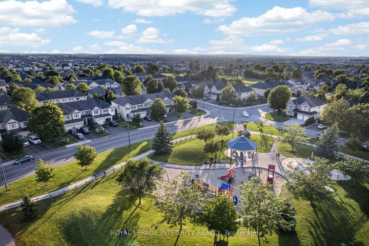 Photo 26 at 640 Kilbirnie Drive, Nepean (Stonebridge), Ottawa