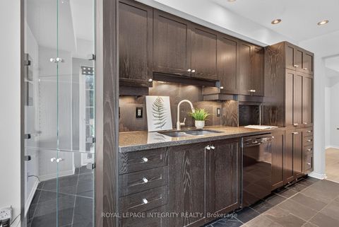 Photo 8 at 640 Kilbirnie Drive, Nepean (Stonebridge), Ottawa