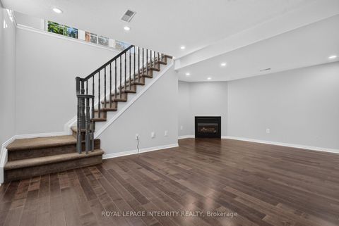 Photo 21 at 640 Kilbirnie Drive, Nepean (Stonebridge), Ottawa
