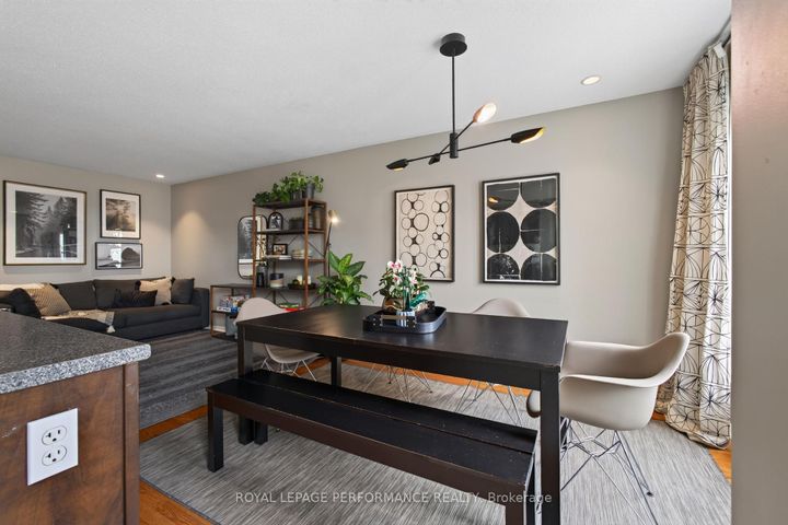 Photo 8 at 131 Sorento Street, Nepean (Strandherd), Ottawa