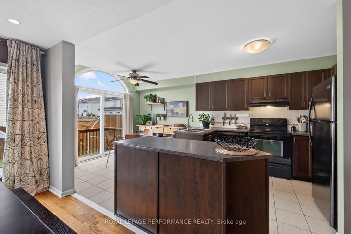 Photo 10 at 131 Sorento Street, Nepean (Strandherd), Ottawa
