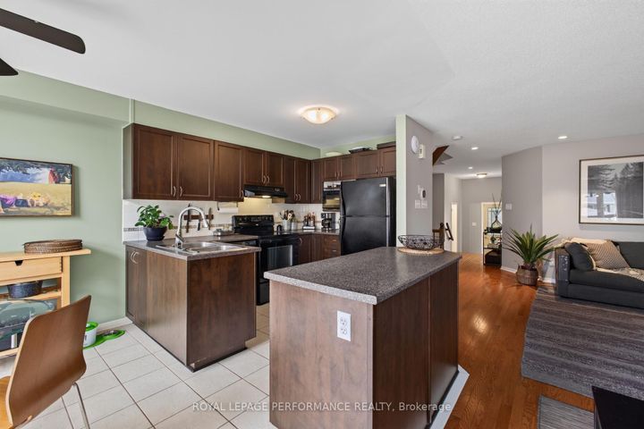 Photo 11 at 131 Sorento Street, Nepean (Strandherd), Ottawa