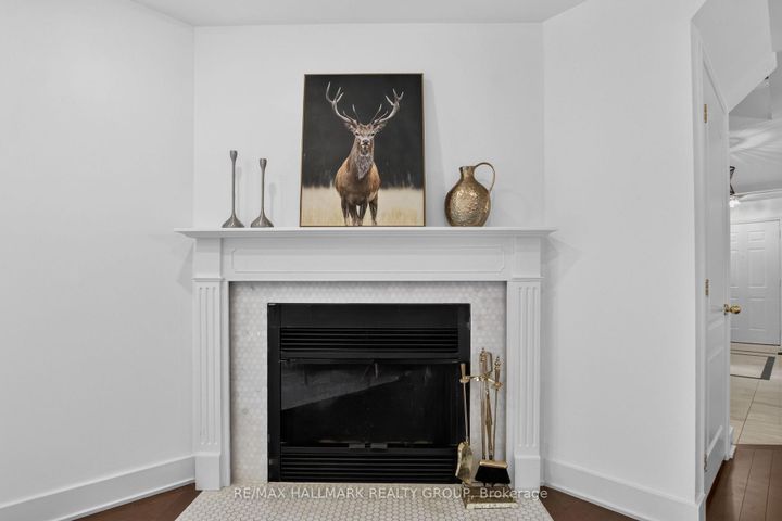 Photo 8 at 23 Whitegate Crescent, Nepean (Longfields), Ottawa