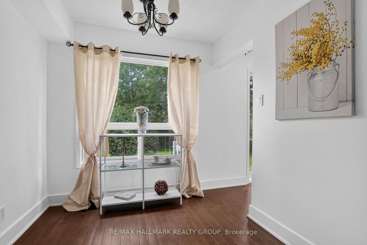 Photo 12 at 23 Whitegate Crescent, Nepean (Longfields), Ottawa