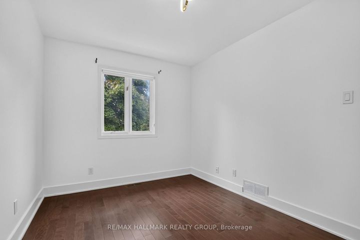 Photo 26 at 23 Whitegate Crescent, Nepean (Longfields), Ottawa