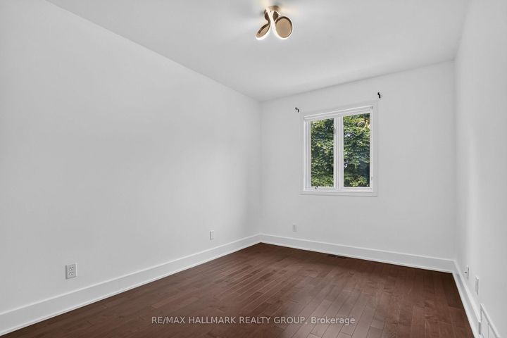 Photo 31 at 23 Whitegate Crescent, Nepean (Longfields), Ottawa