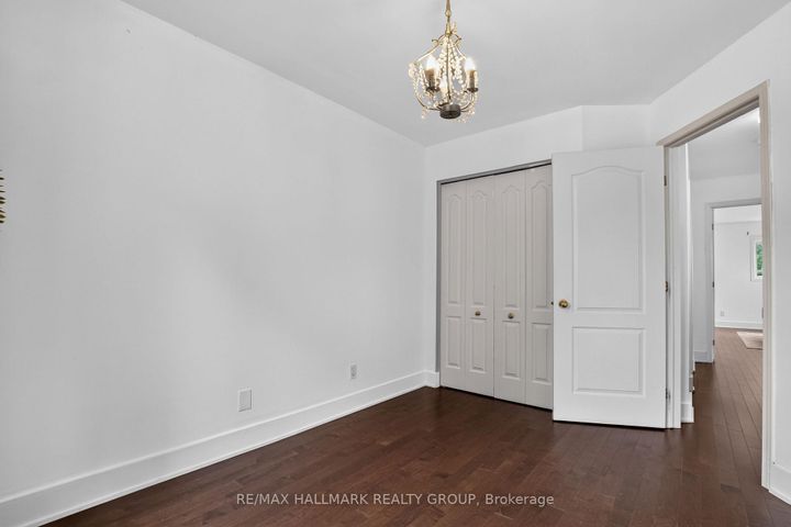 Photo 32 at 23 Whitegate Crescent, Nepean (Longfields), Ottawa