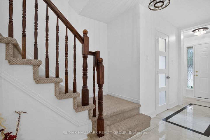 Photo 46 at 23 Whitegate Crescent, Nepean (Longfields), Ottawa