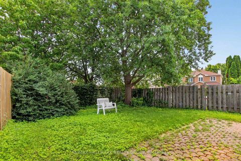 Photo 41 at 23 Whitegate Crescent, Nepean (Longfields), Ottawa
