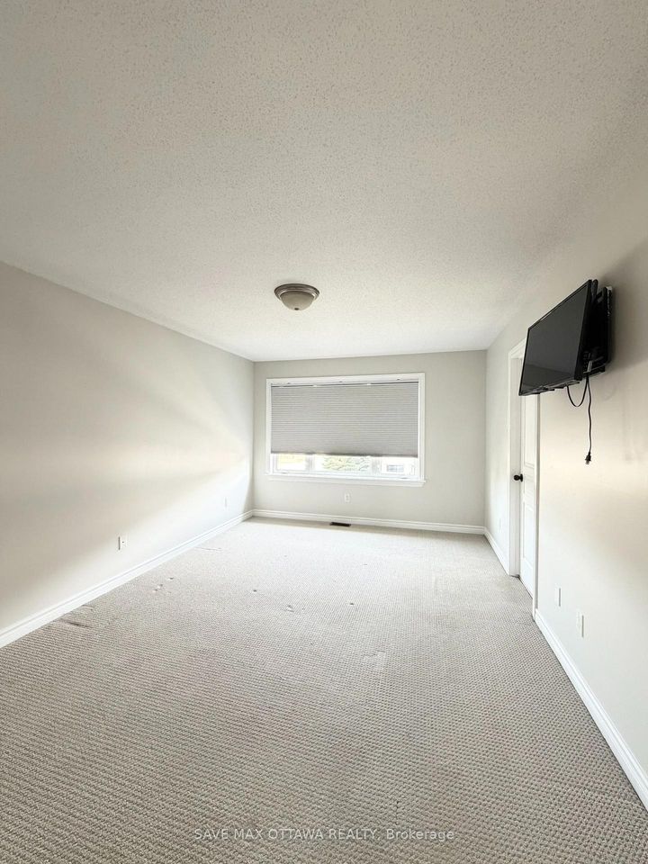 Photo 19 at 100 Popplewell Crescent S, Nepean (Cedargrove/Fraserdale), Ottawa