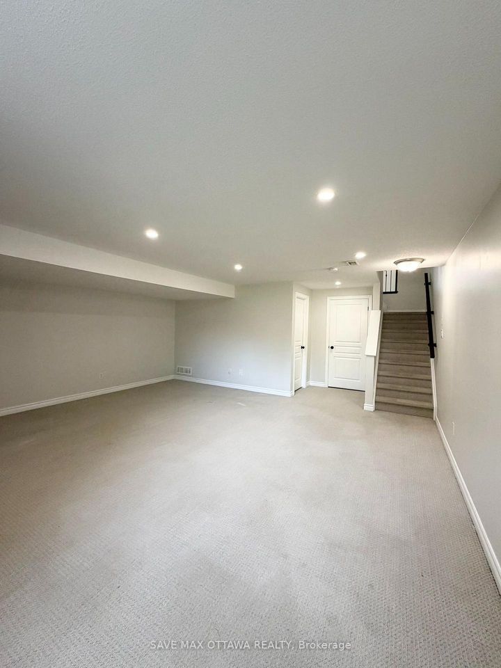 Photo 25 at 100 Popplewell Crescent S, Nepean (Cedargrove/Fraserdale), Ottawa