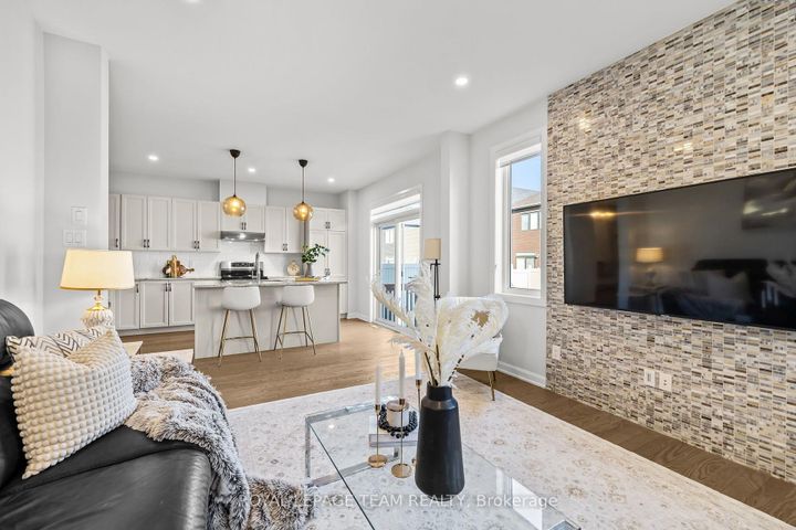 Photo 6 at 70 Ralph Erfle Way, Nepean (Half Moon Bay), Ottawa