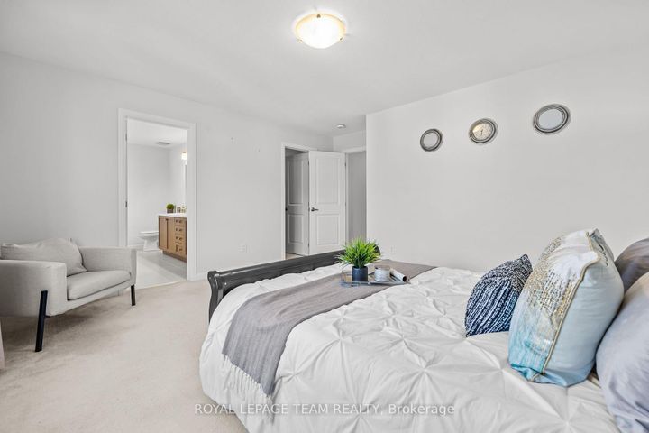 Photo 17 at 70 Ralph Erfle Way, Nepean (Half Moon Bay), Ottawa