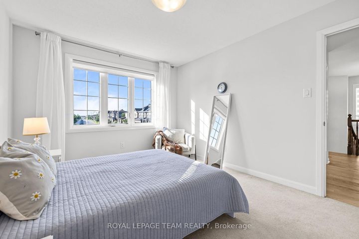 Photo 21 at 70 Ralph Erfle Way, Nepean (Half Moon Bay), Ottawa