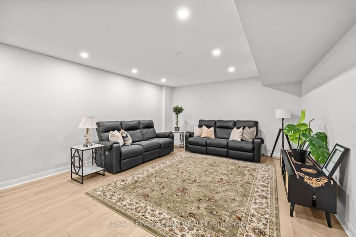 Photo 29 at 70 Ralph Erfle Way, Nepean (Half Moon Bay), Ottawa