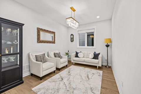 Photo 12 at 70 Ralph Erfle Way, Nepean (Half Moon Bay), Ottawa