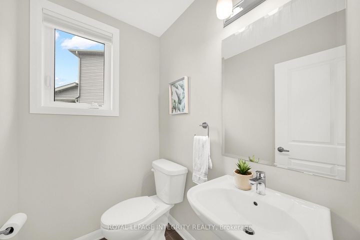 Photo 18 at 185 Bending Way, Nepean (Hearts Desire), Ottawa