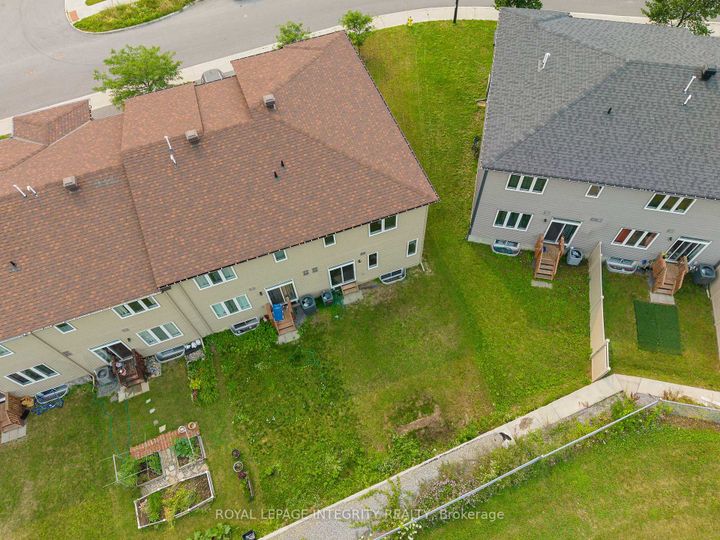 Photo 37 at 185 Bending Way, Nepean (Hearts Desire), Ottawa