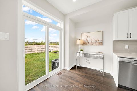 Photo 13 at 185 Bending Way, Nepean (Hearts Desire), Ottawa