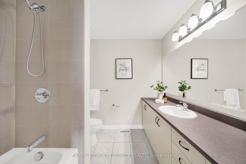 Photo 30 at 185 Bending Way, Nepean (Hearts Desire), Ottawa