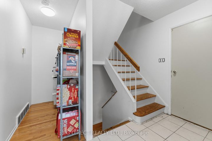 Photo 8 at 3K Arnold Drive, Nepean (Arbeatha Park), Ottawa