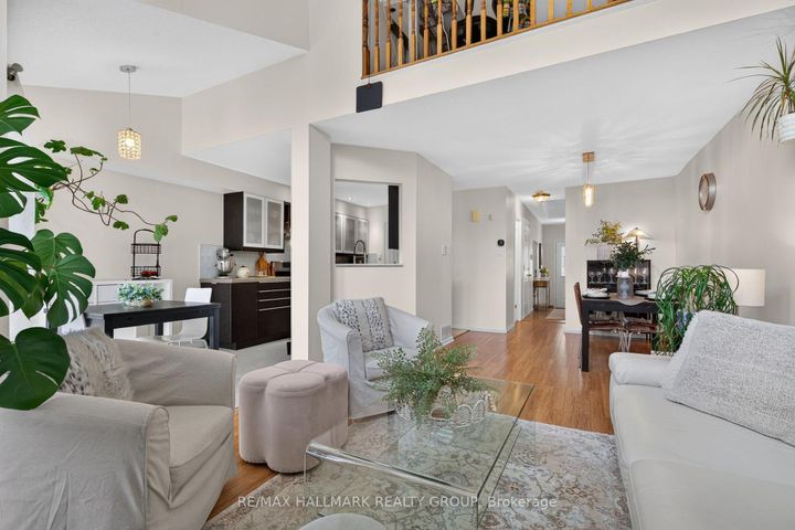 Photo 10 at 63 Palmadeo Drive, Nepean (Longfields), Ottawa