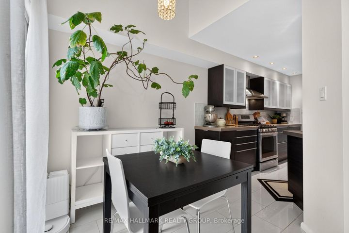 Photo 14 at 63 Palmadeo Drive, Nepean (Longfields), Ottawa