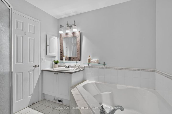 Photo 26 at 63 Palmadeo Drive, Nepean (Longfields), Ottawa