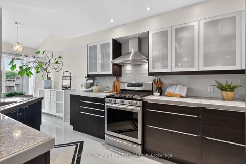 Photo 15 at 63 Palmadeo Drive, Nepean (Longfields), Ottawa